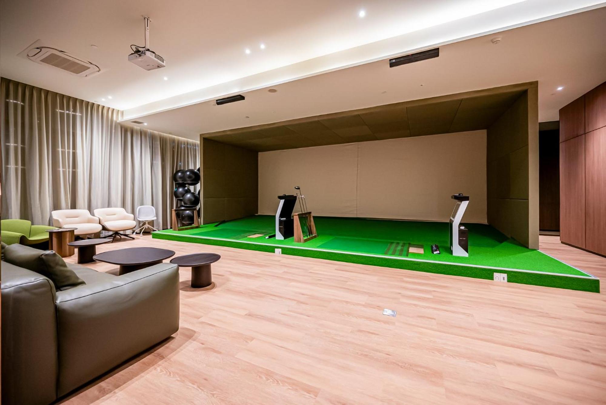 Metropole Thu Thiem - Tiff's Opera Apartamento